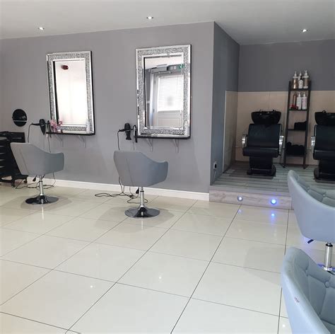 Salon 10 - Salon 10 Hair, Dalgety Bay. 548 likes · 44 were here. Modern, professional, unisex hair salon - in Dalgety Bay. We specialise in a range of services. We are Wella & GHD Stockists